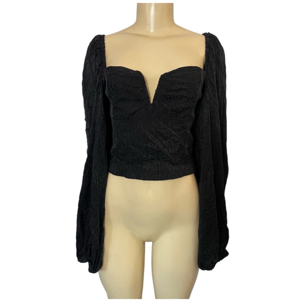 ElleJay Revolve Black Leopard Print Cropped Top Size Large Smocked Back